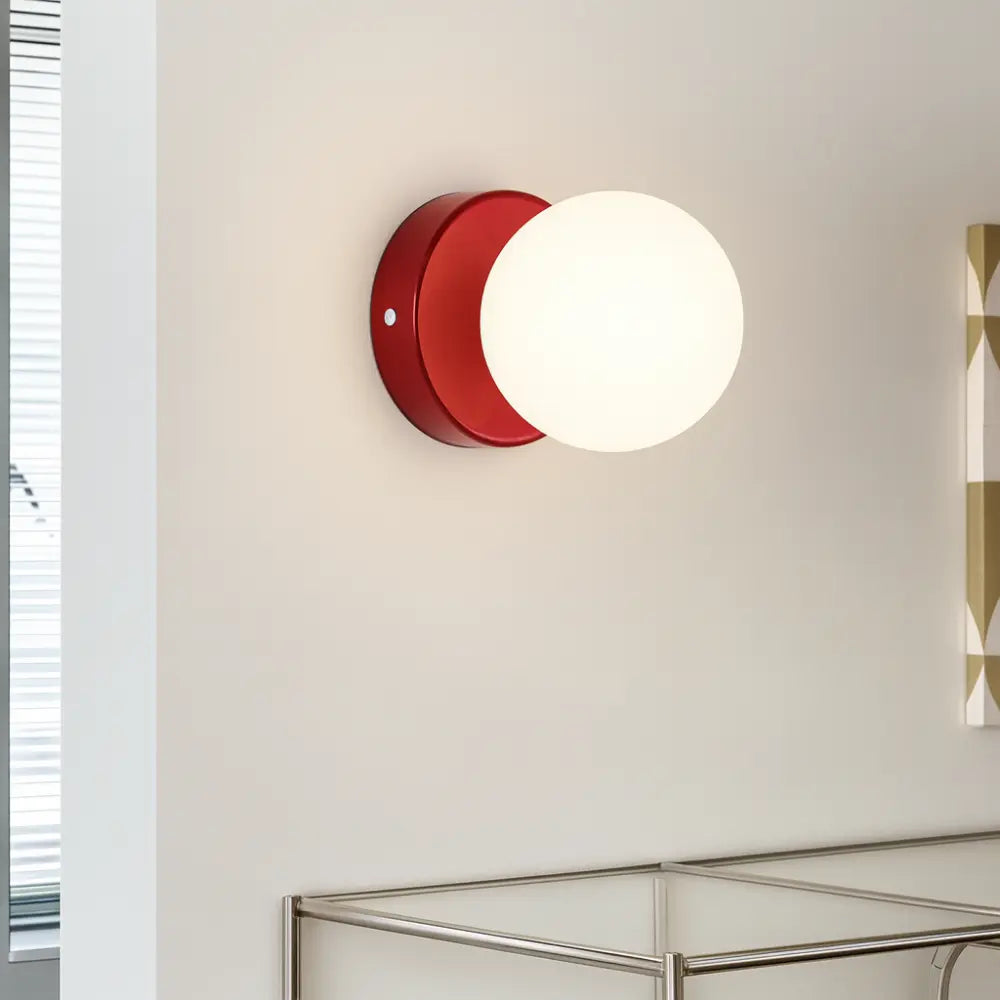 Applique murale LED en verre opale – Style scandinave et chaleureux
