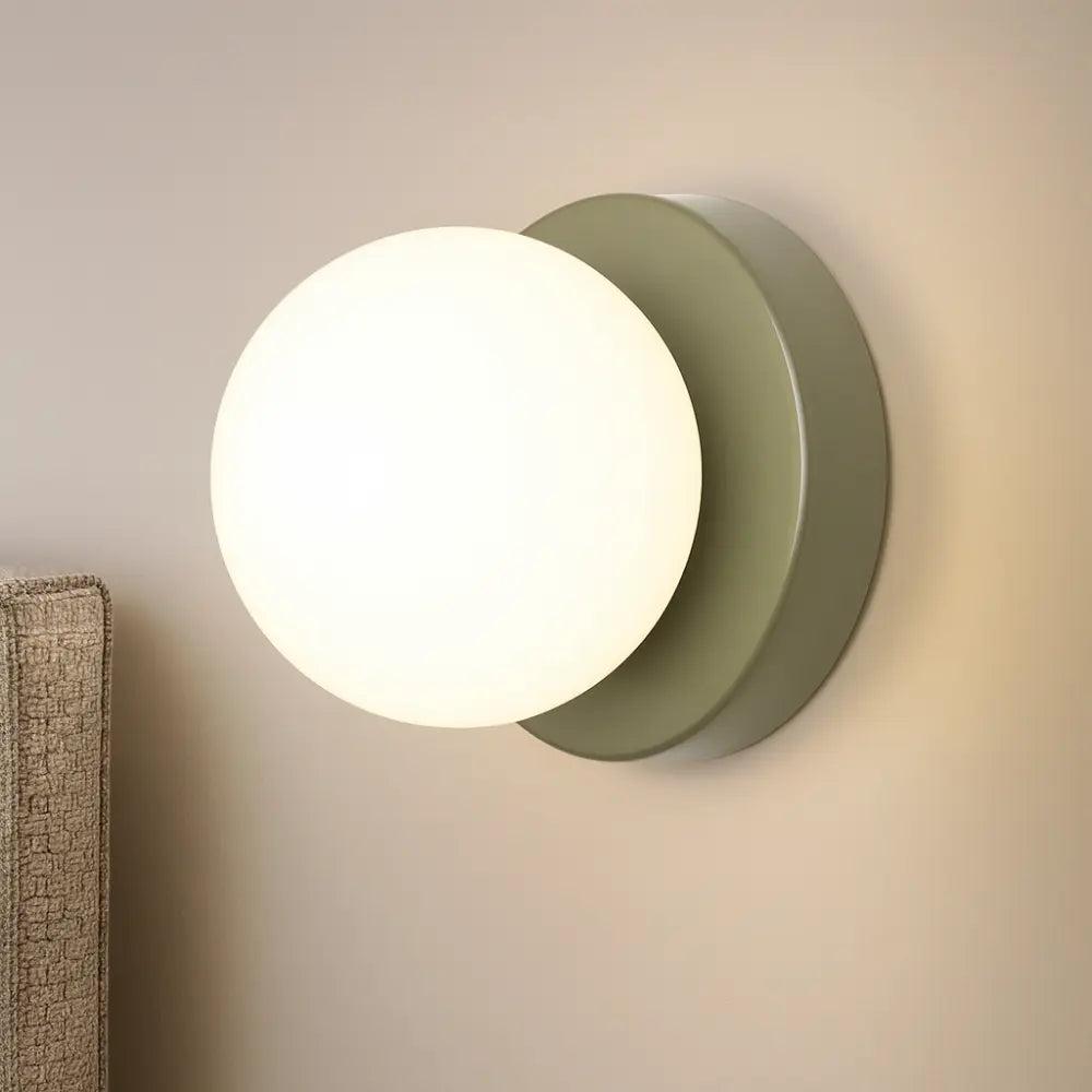 Applique murale LED en verre opale – Style scandinave et chaleureux