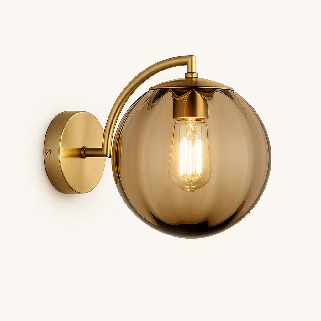Applique murale en laiton avec globe en verre – Design rétro chic