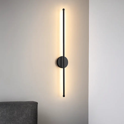 Applique murale LED verticale – Design moderne en noir mat