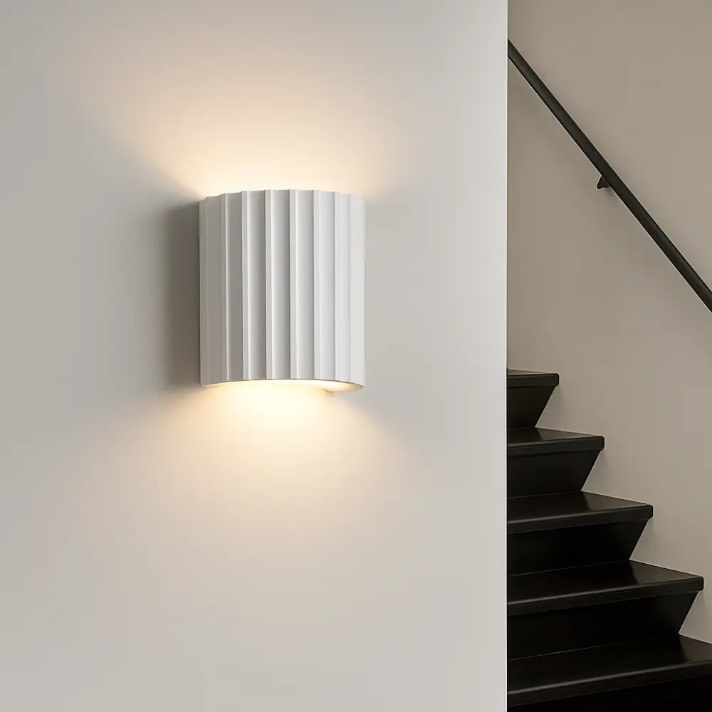 Applique Murale Demi-Cylindre LED – Style Moderne et Scandinave