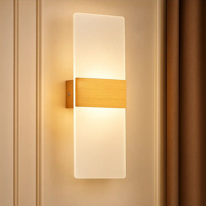 Applique murale design en métal brossé – Lumière douce, pour déco murale élégante