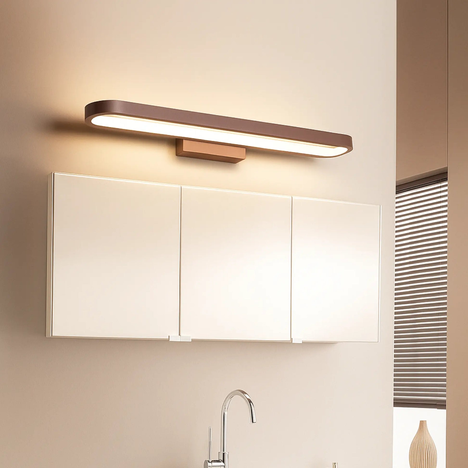 Applique Murale Salle de Bain Marron – Éclairage LED Design Fin Moderne