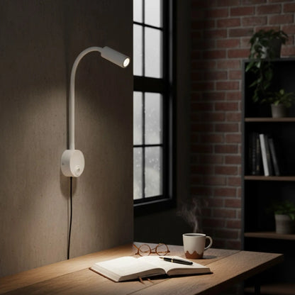 Applique murale LED orientable col de cygne avec prise – lecture ou chevet
