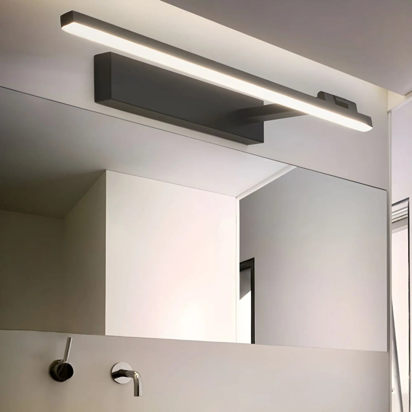 Applique murale Salle de bain LED rotative – design linéaire noir ou blanc