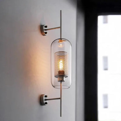 Applique murale moderne en verre – design tube vertical ajouré