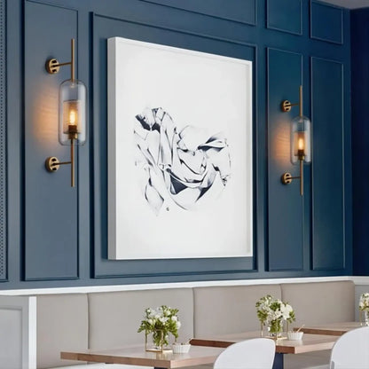 Applique murale moderne en verre – design tube vertical ajouré