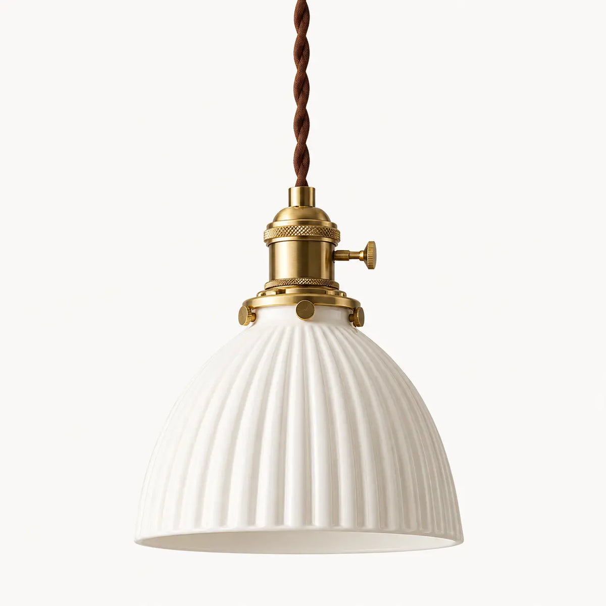 Suspension Vintage en Céramique Blanche et Dorée – Luminaire Rétro